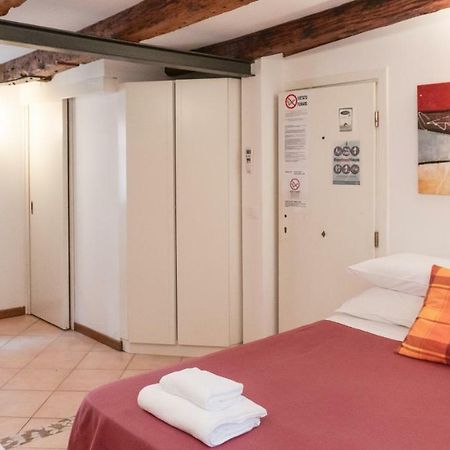 In The Heart Of Biennale Ac Wi-Fi Apartamento Veneza Exterior foto